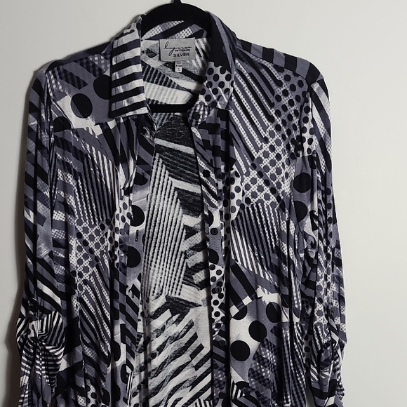 LYNN RITCHIE SILVER Black & White Abstract Patterned Blouse Button Up Size Small - Picture 8 of 13
